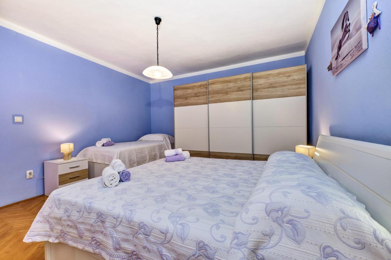 וולי לוסיניי Apartments Ljubica מראה חיצוני תמונה